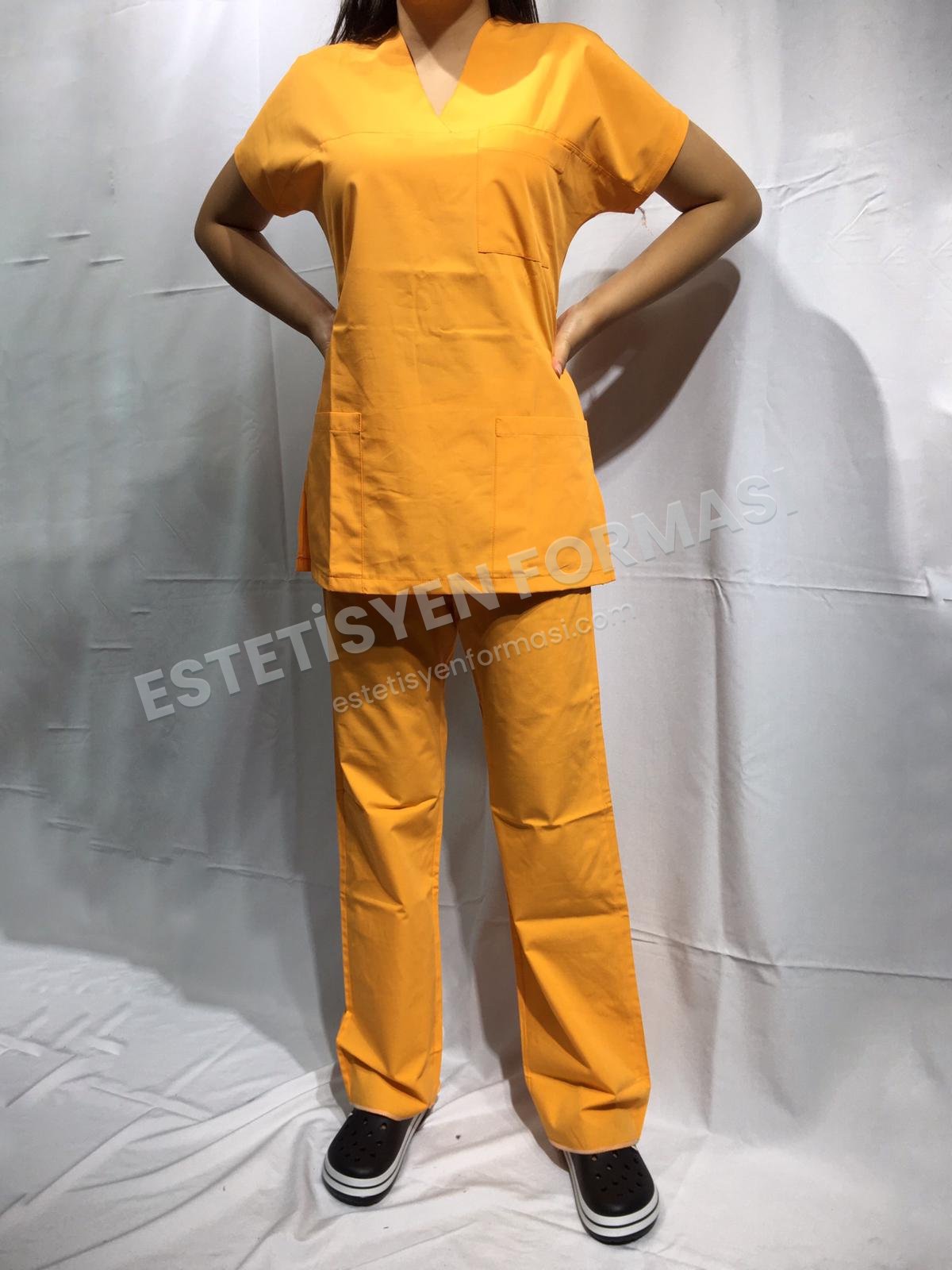 HC-1037- Sağlıkçı Kıyafeti